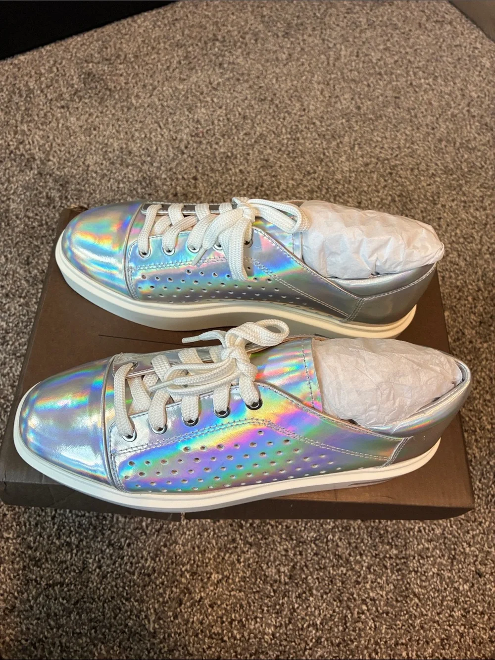 Paolo Holographic Platform Sneakers - Iridescent Silver